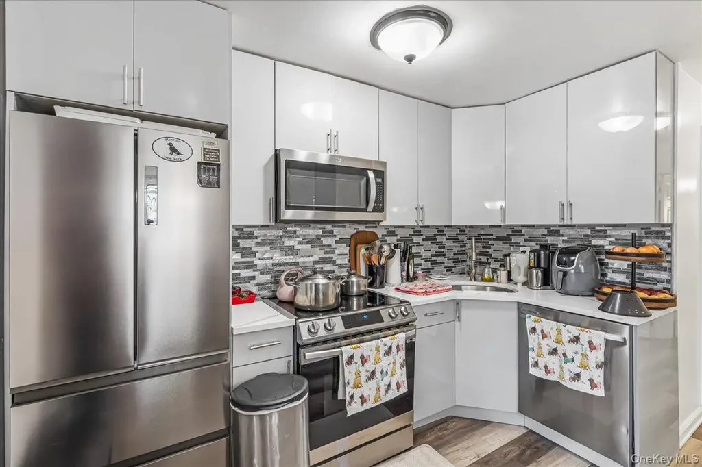 13214 Horace Harding Expressway Flushing NY 11367