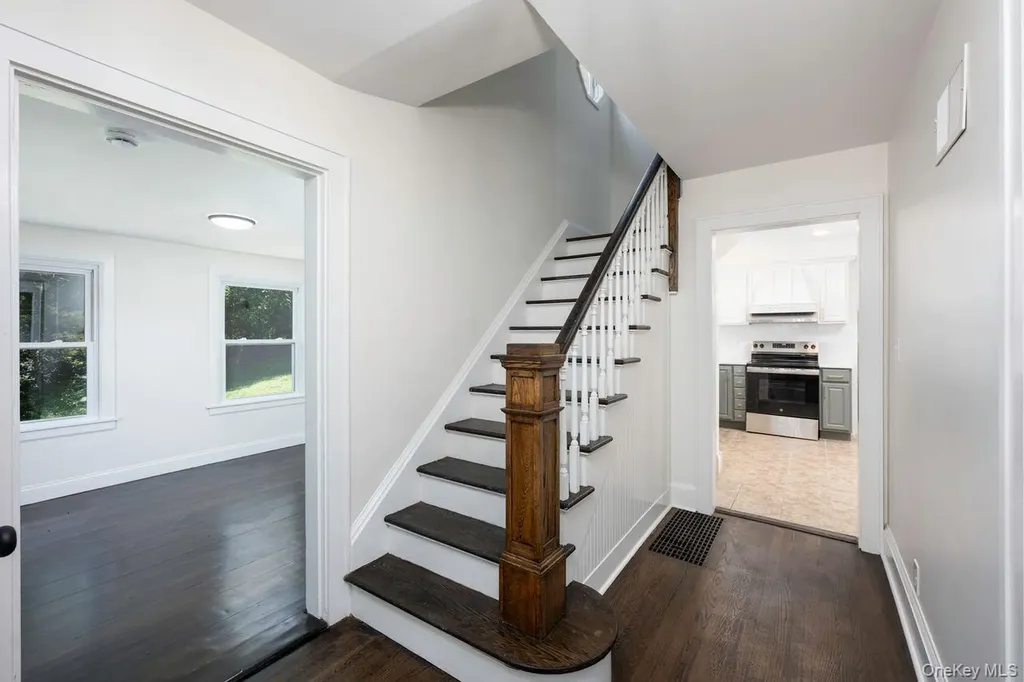 2123 New Hackensack Road Poughkeepsie NY 12603
