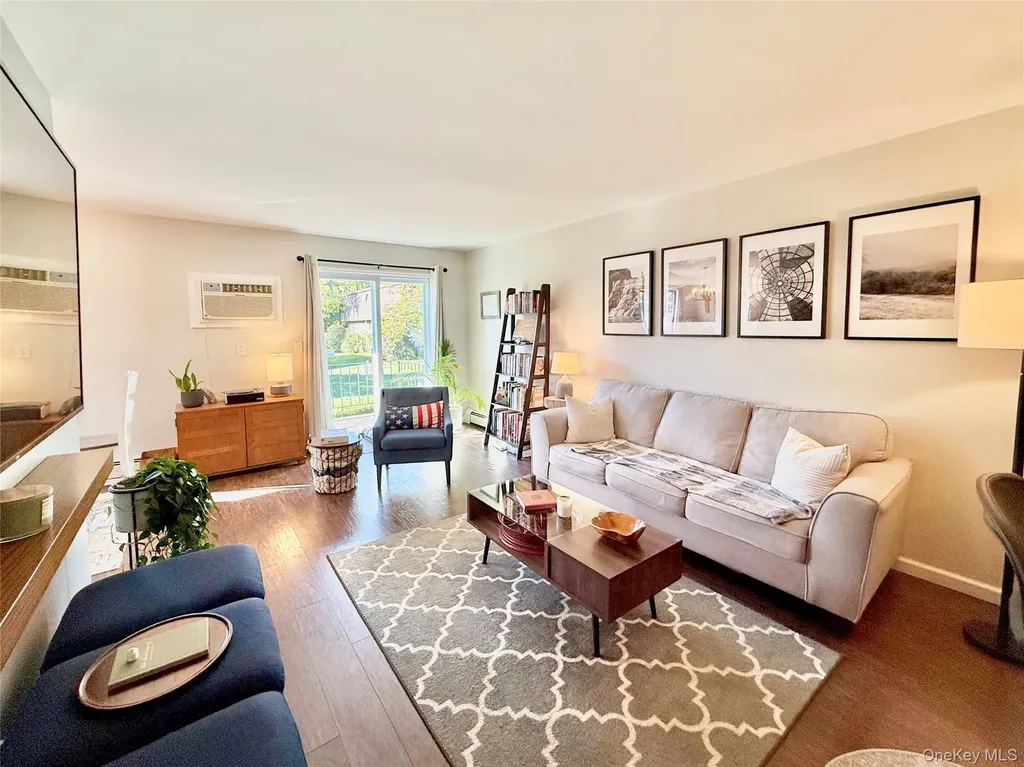 1203 Cherry Hill Drive Poughkeepsie NY 12603