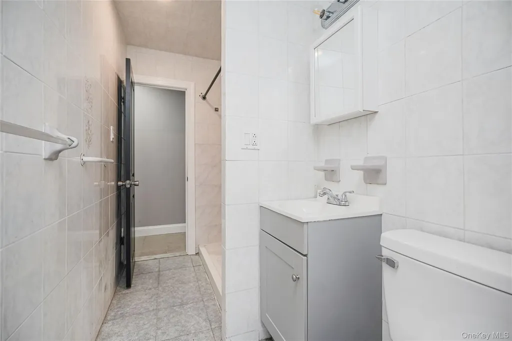 200 Bay 7th Street Brooklyn NY 11228