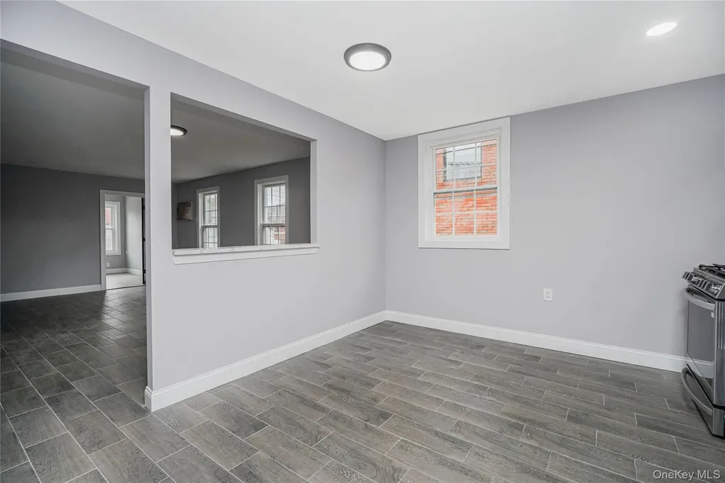 200 Bay 7th Street Brooklyn NY 11228