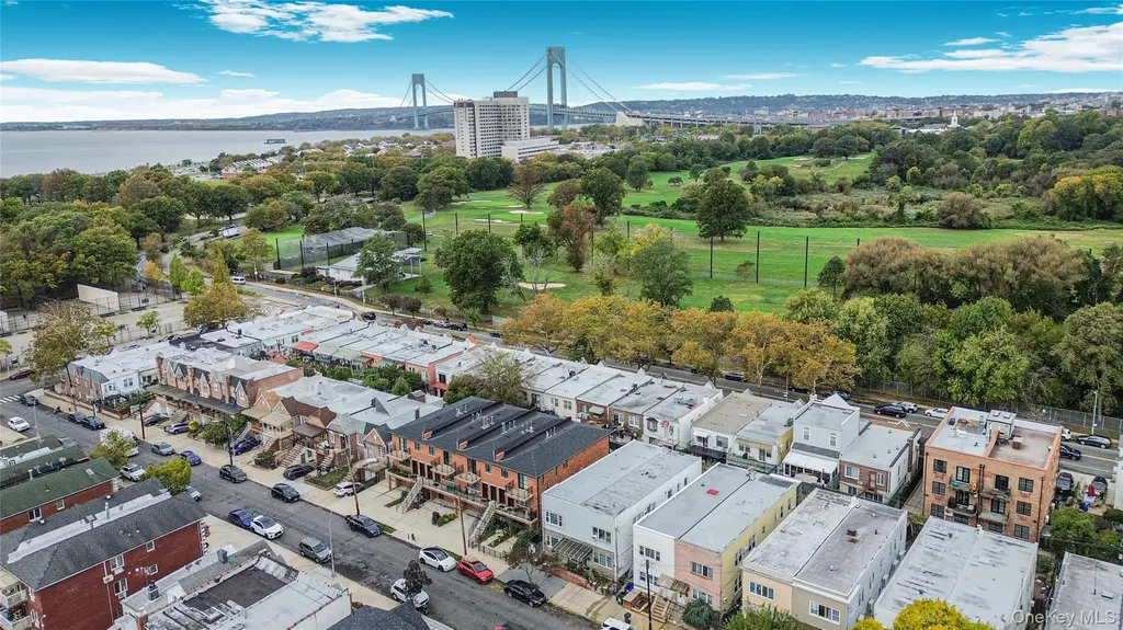 200 Bay 7th Street Brooklyn NY 11228