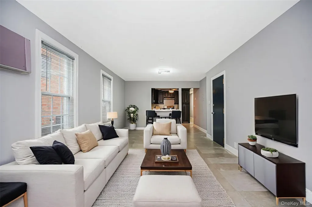 200 Bay 7th Street Brooklyn NY 11228