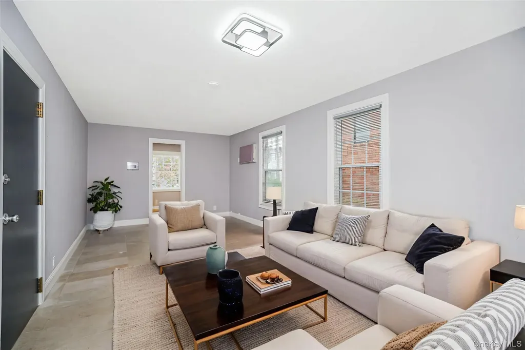 200 Bay 7th Street Brooklyn NY 11228