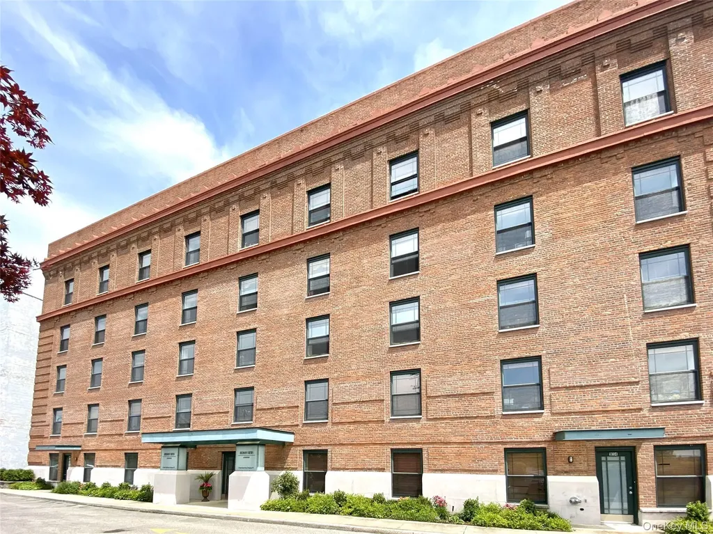 1 S Astor Street Irvington NY 10533