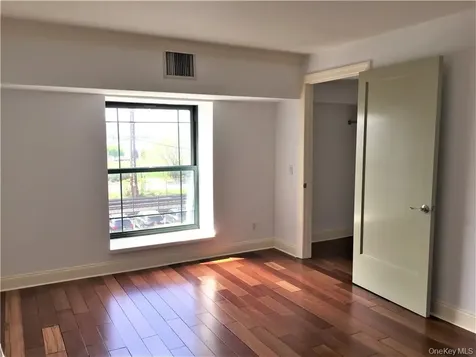 1 S Astor Street Irvington NY 10533