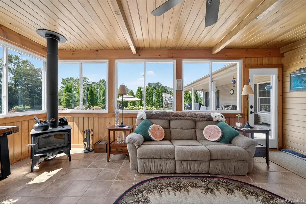 91 Distillery Road Warwick NY 10990
