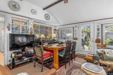 2 Flower Hill Lane Bay Shore NY 11706