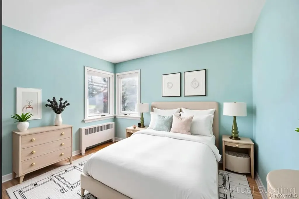 2 Ash Place New Hyde Park NY 11040