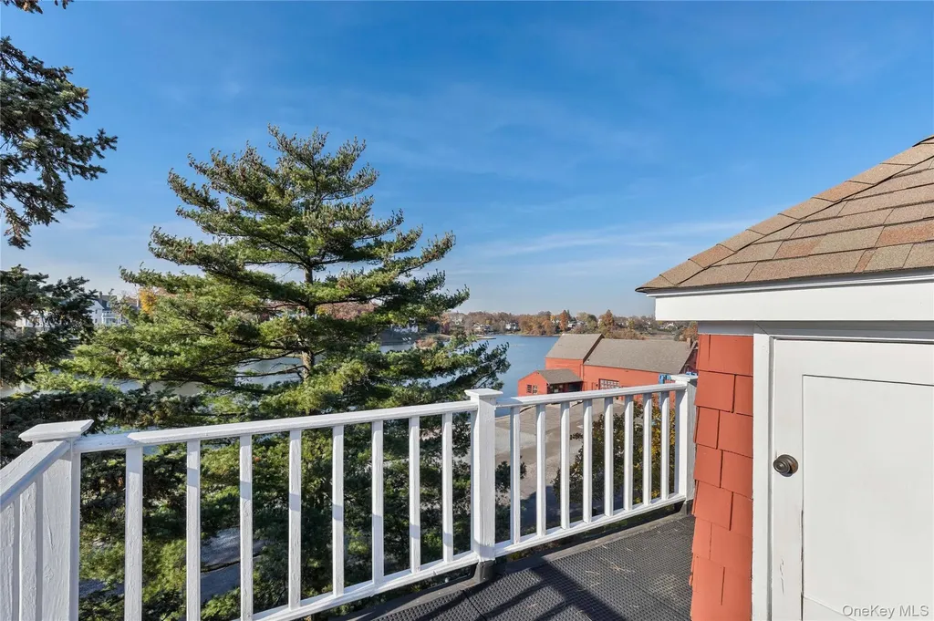 191 Kirby Lane Rye NY 10580