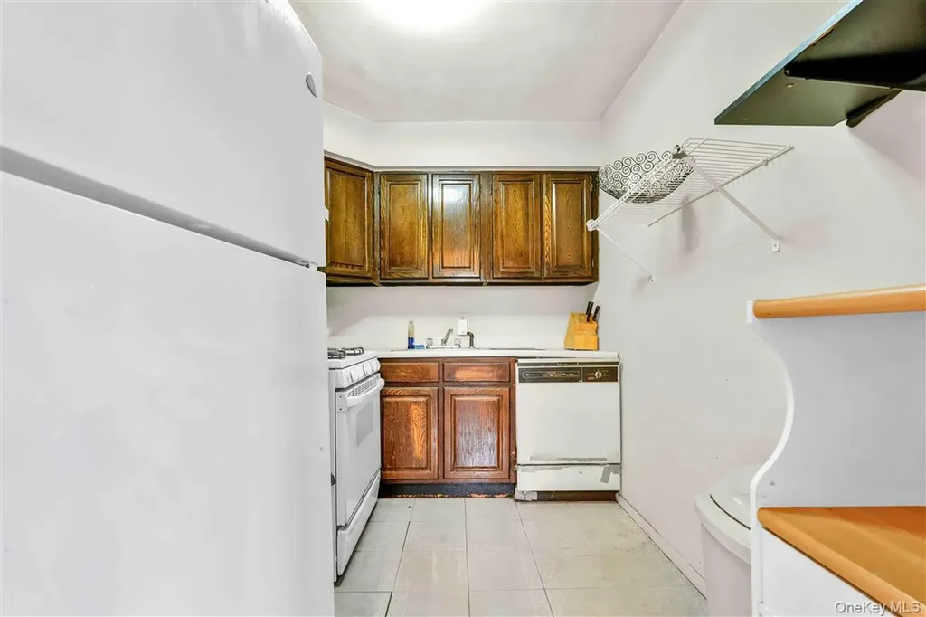 111-09A 62 Drive Forest Hills NY 11375