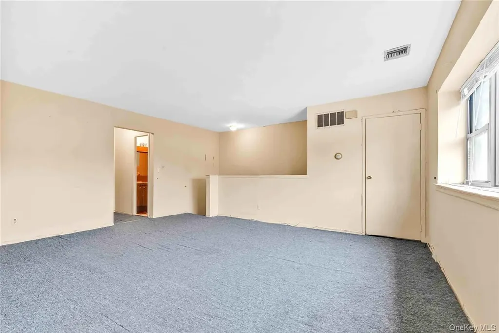 111-09A 62 Drive Forest Hills NY 11375