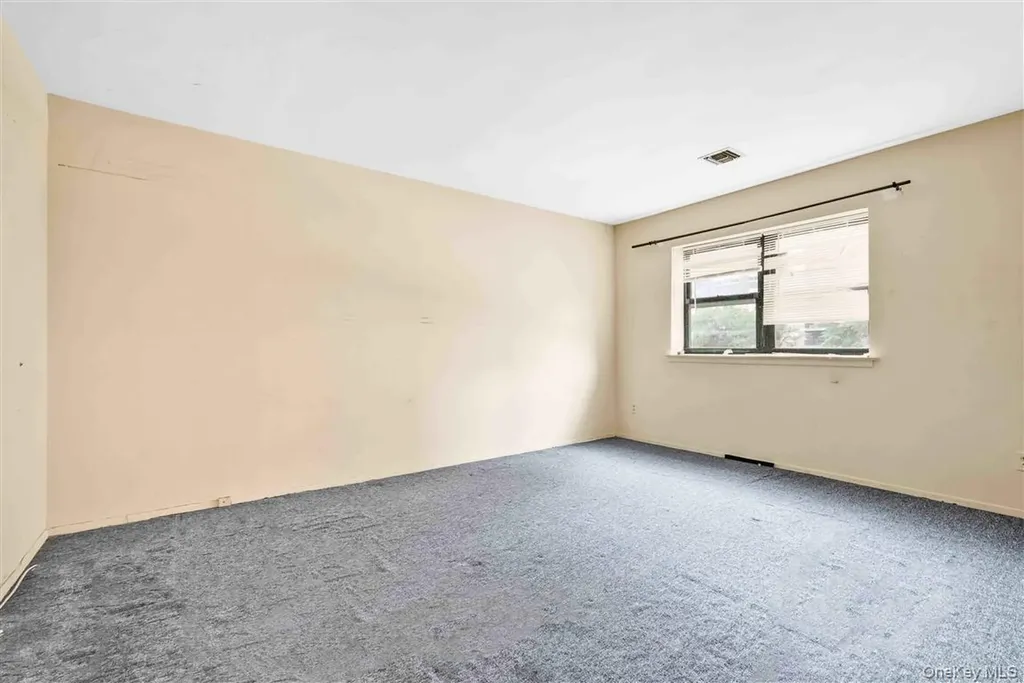 111-09A 62 Drive Forest Hills NY 11375