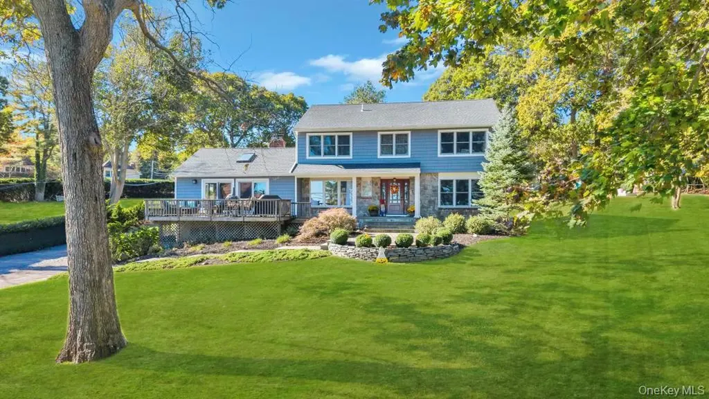 39 Bevin Road Northport NY 11768