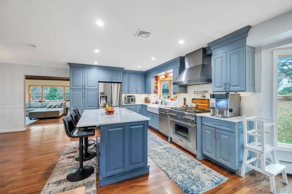 39 Bevin Road Northport NY 11768