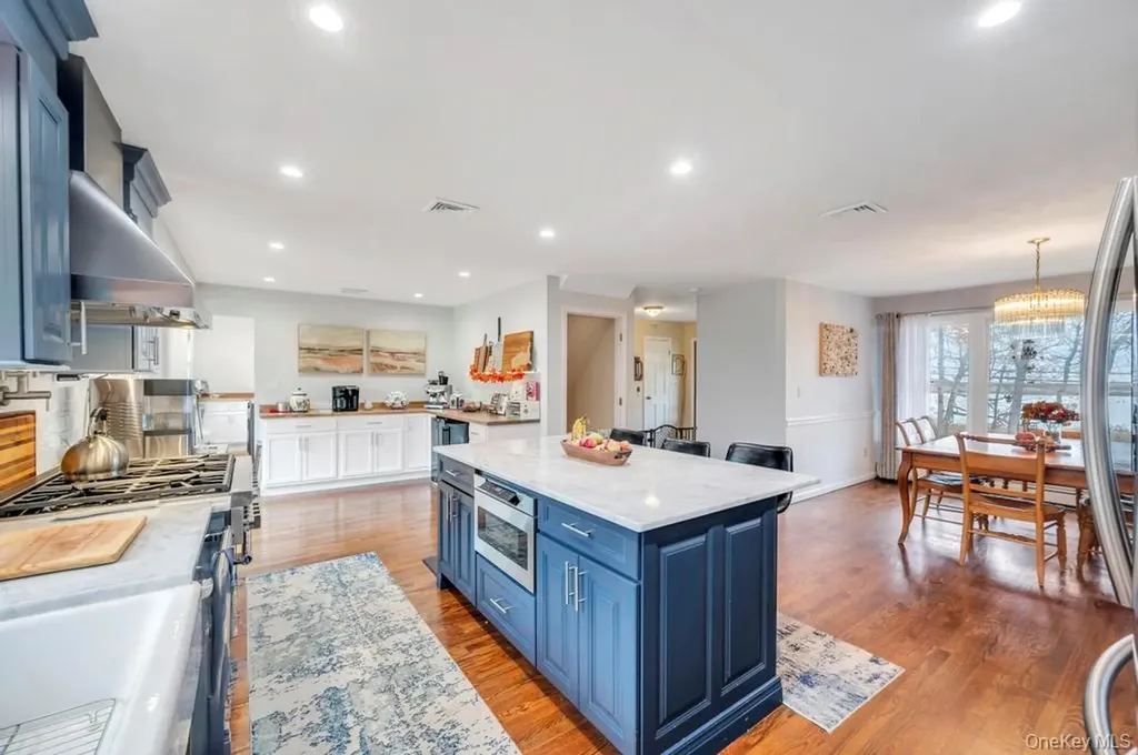 39 Bevin Road Northport NY 11768