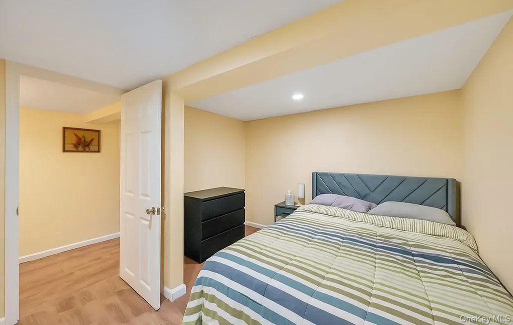 39 Bevin Road Northport NY 11768