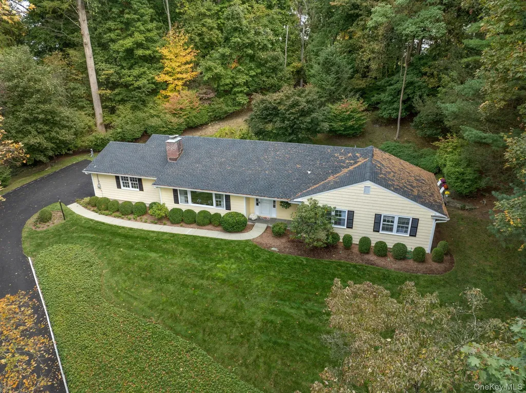 111 Seven Bridges Road Chappaqua NY 10514