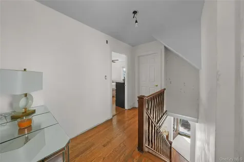 163-37 15 Drive Beechhurst NY 11357