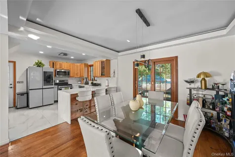 163-37 15 Drive Beechhurst NY 11357