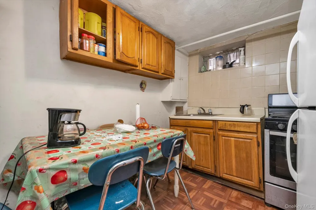 1721 E 54th Street Brooklyn NY 11234