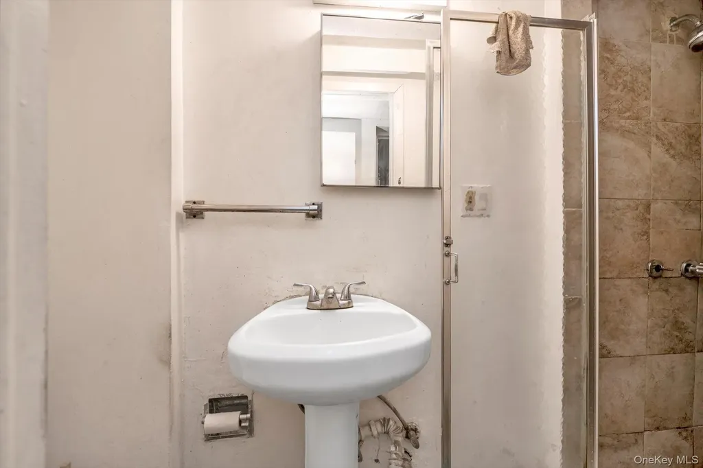 1721 E 54th Street Brooklyn NY 11234