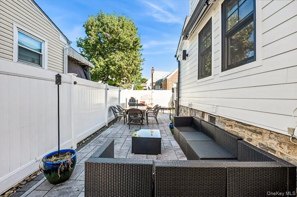 127 Villa Avenue Yonkers NY 10704