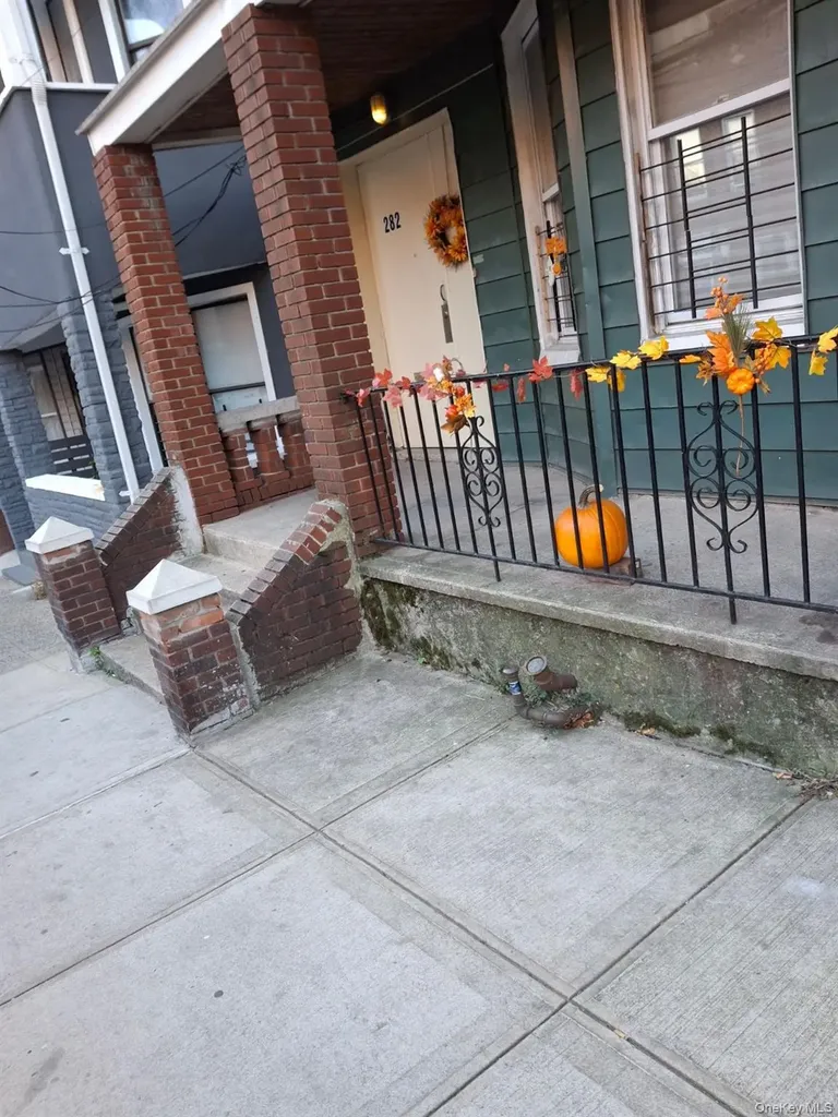 282 Reservoir Place Bronx NY 10467