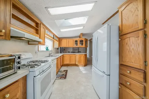 3 Betsy Ross Drive Bohemia NY 11716