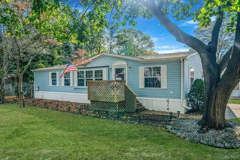 3 Betsy Ross Drive Bohemia NY 11716