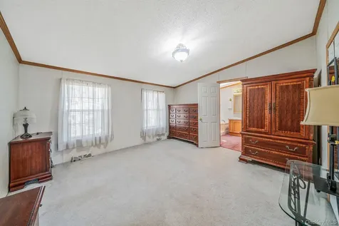 3 Betsy Ross Drive Bohemia NY 11716