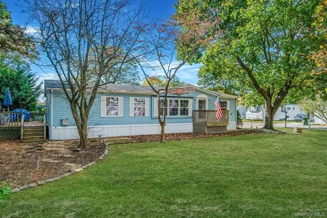 3 Betsy Ross Drive Bohemia NY 11716