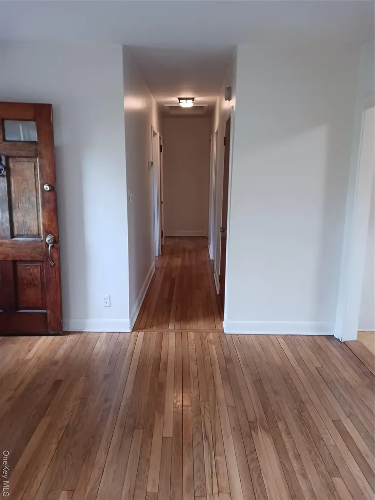 16 Major Appleby Road Ardsley NY 10502