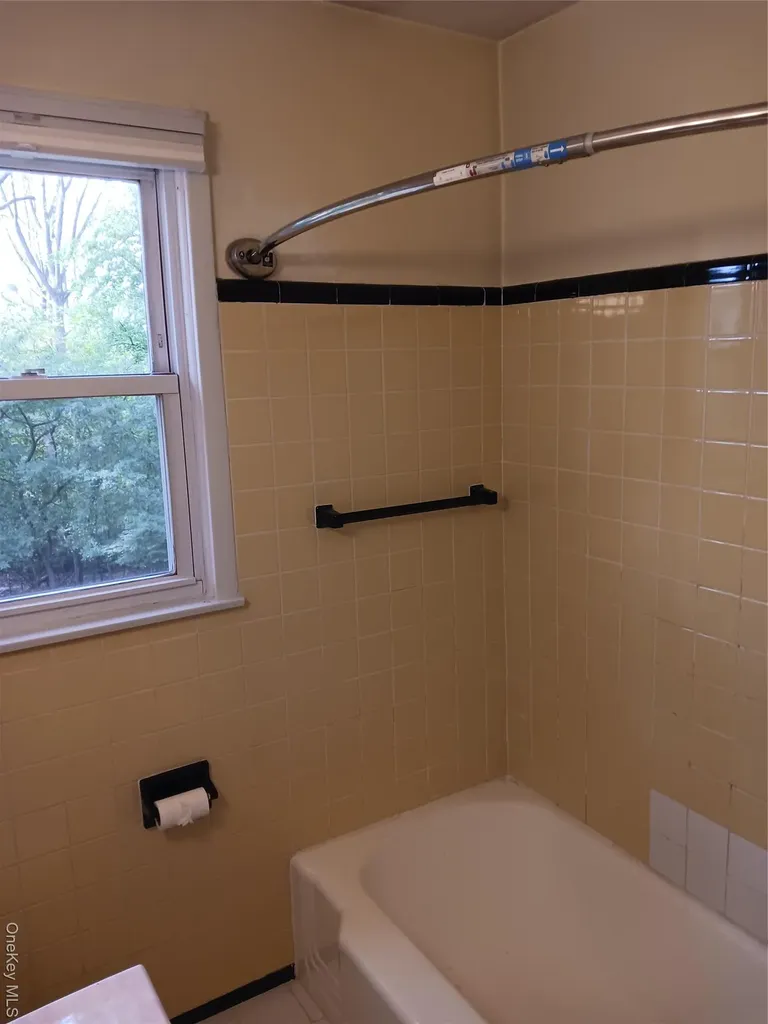 16 Major Appleby Road Ardsley NY 10502