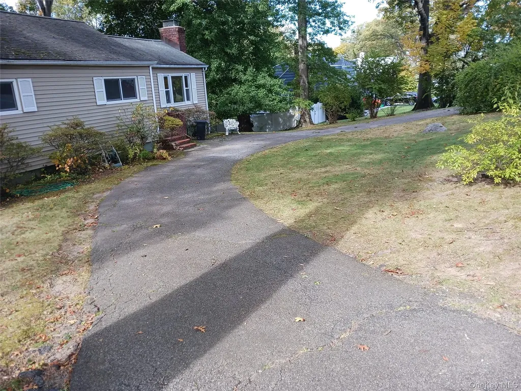 16 Major Appleby Road Ardsley NY 10502