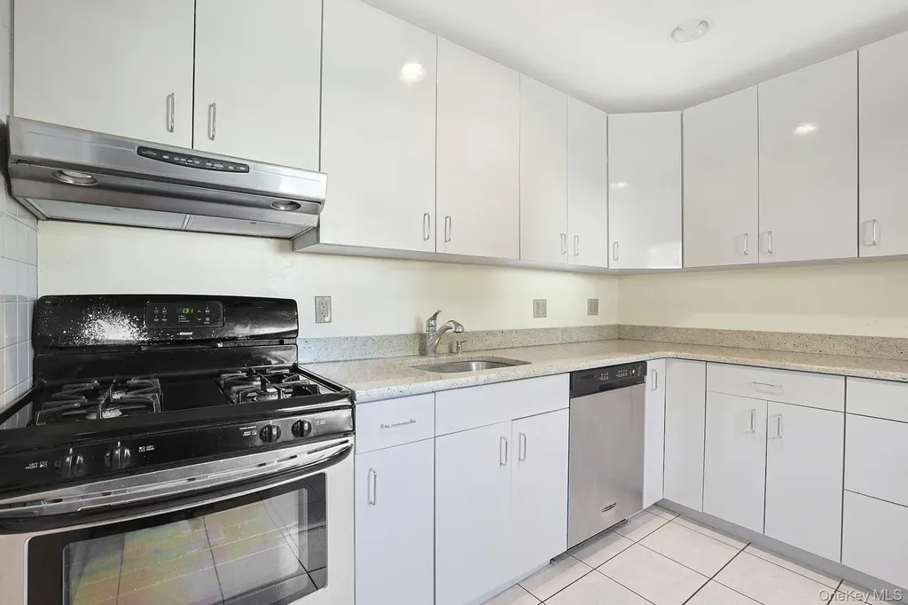 86 Braunsdorf Road Pearl River NY 10965