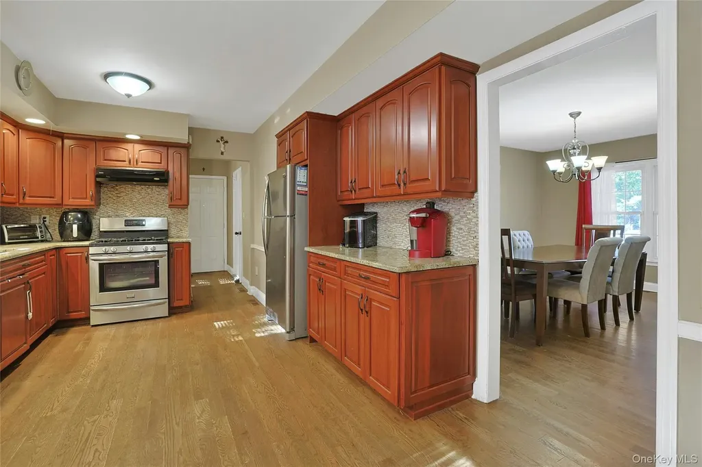 2 Lancaster Drive Suffern NY 10901