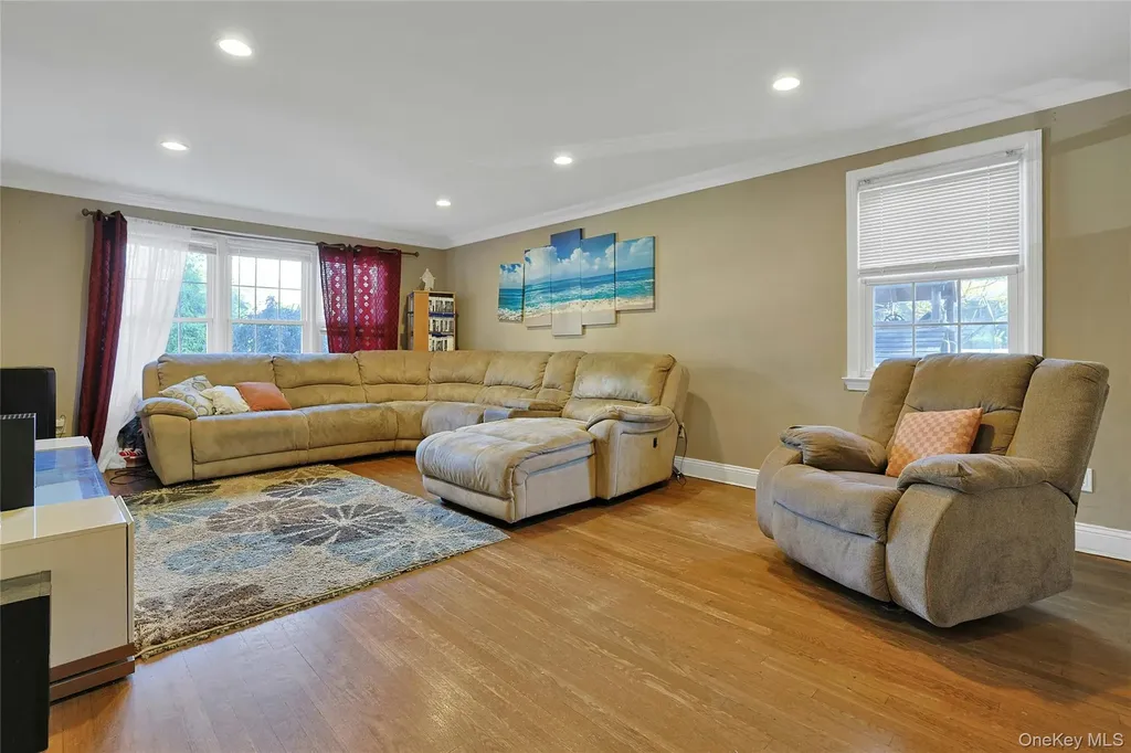 2 Lancaster Drive Suffern NY 10901