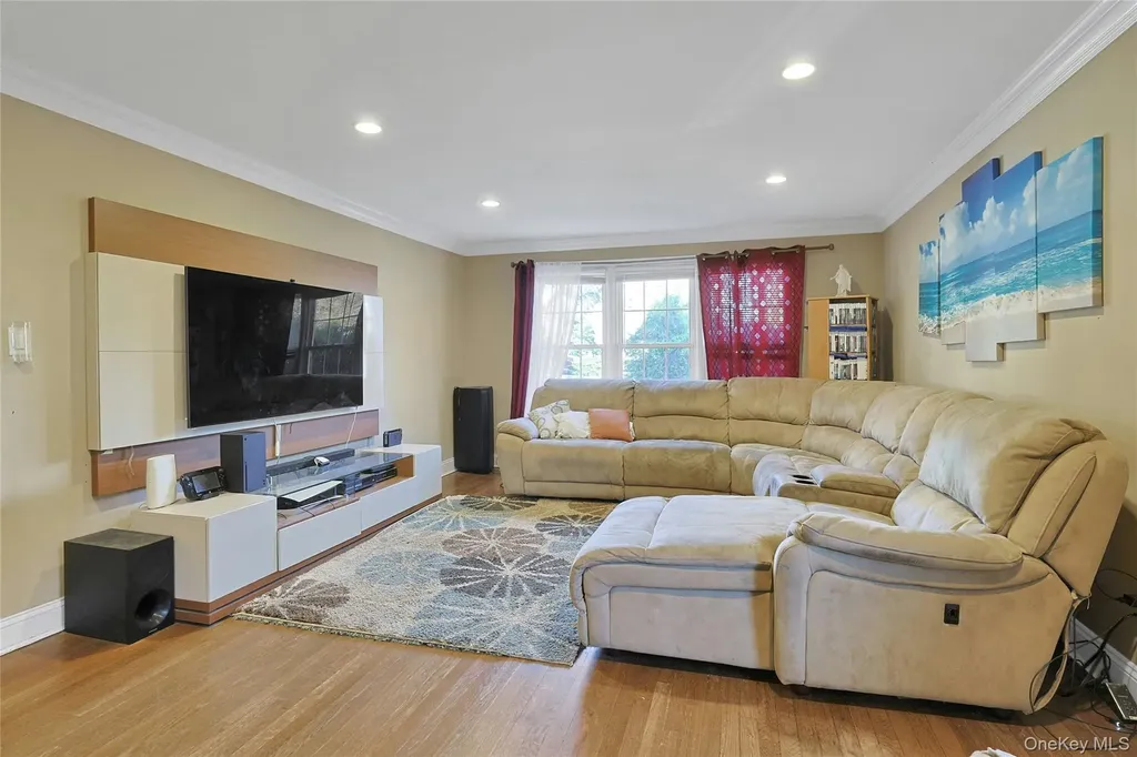 2 Lancaster Drive Suffern NY 10901