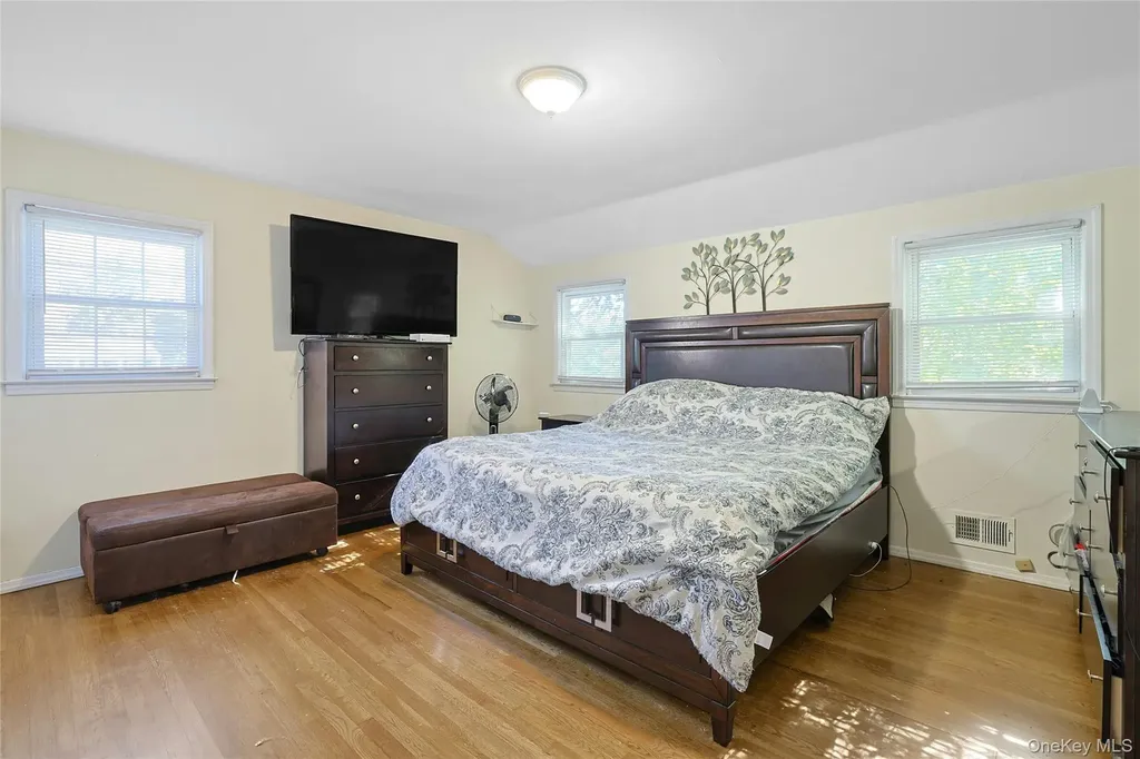 2 Lancaster Drive Suffern NY 10901