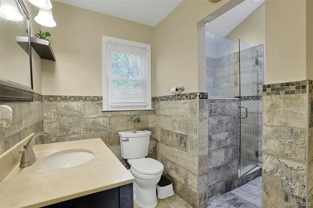 2 Lancaster Drive Suffern NY 10901