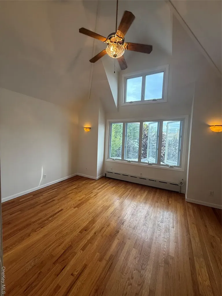 9515 Pitkin Avenue Ozone Park NY 11417
