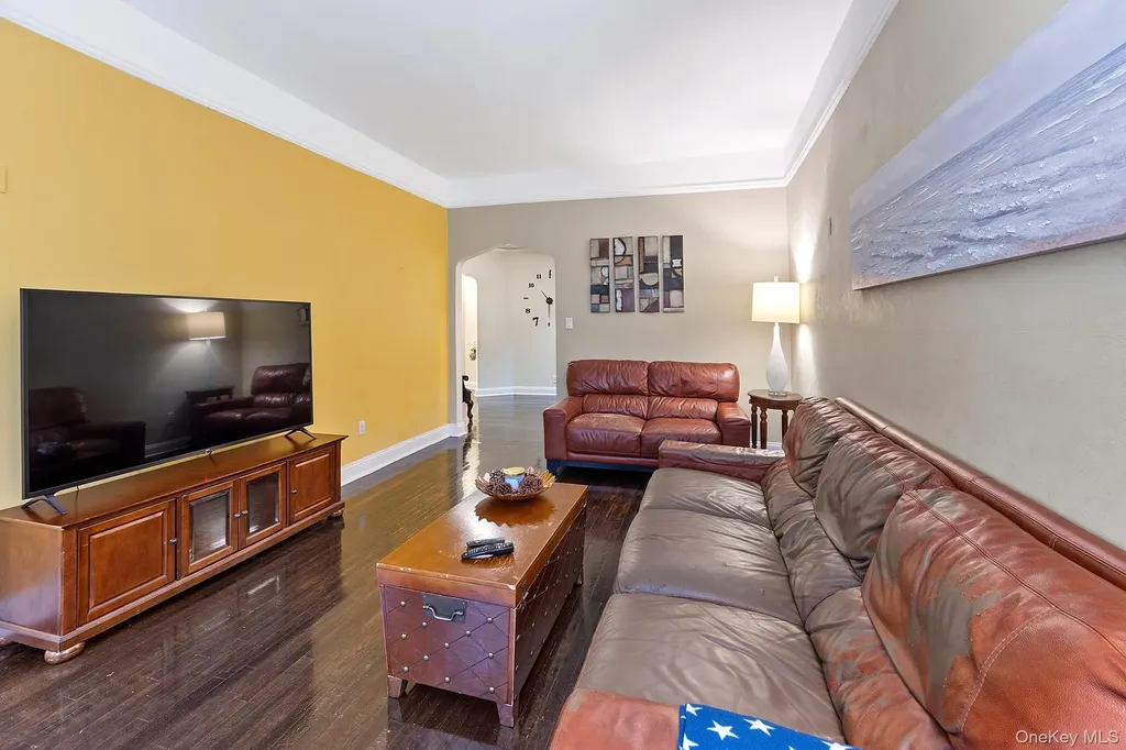 3875 Waldo Avenue Bronx NY 10463