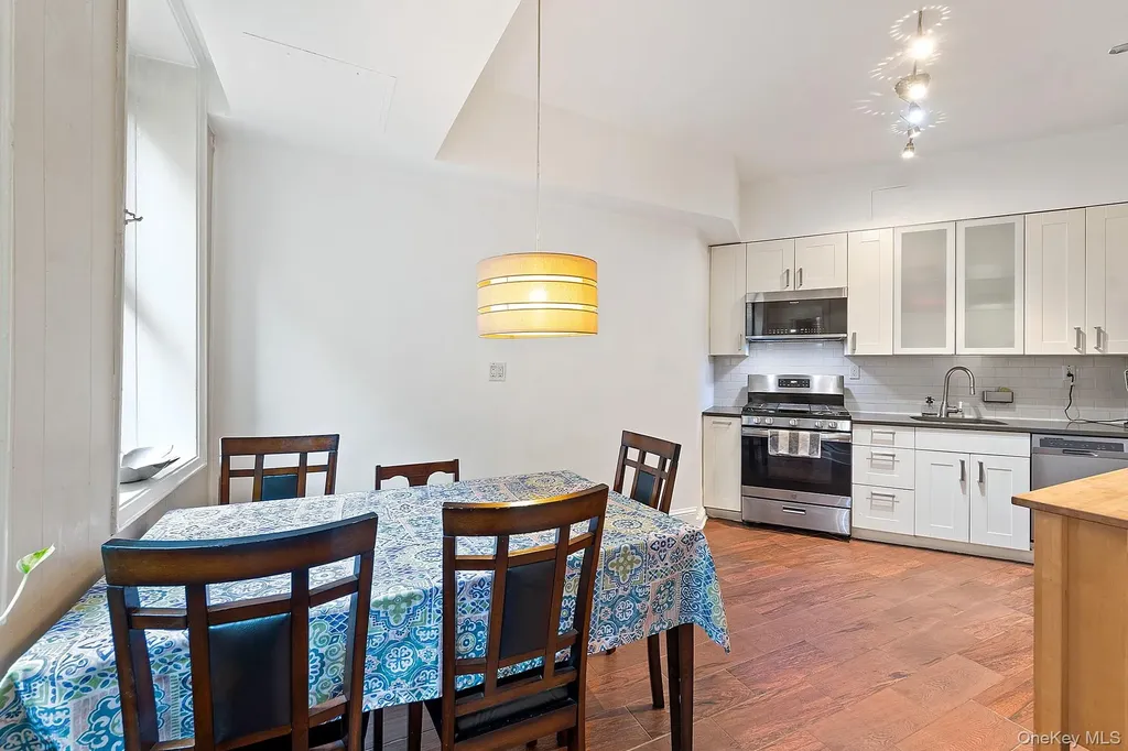 3875 Waldo Avenue Bronx NY 10463