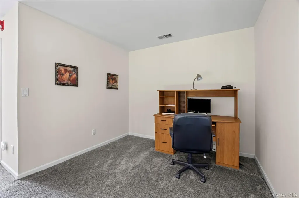 48 Avery Lane Miller Place NY 11764