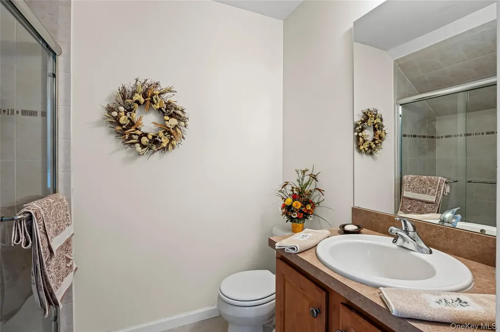 48 Avery Lane Miller Place NY 11764