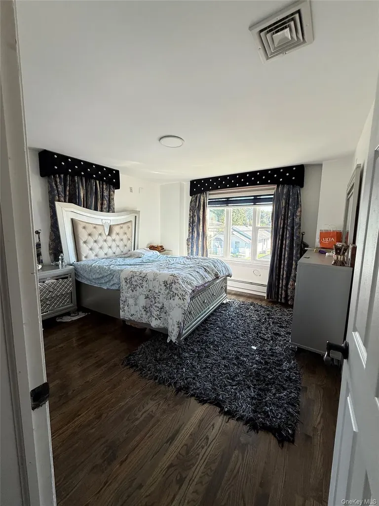 689 Arlington Avenue Baldwin NY 11510