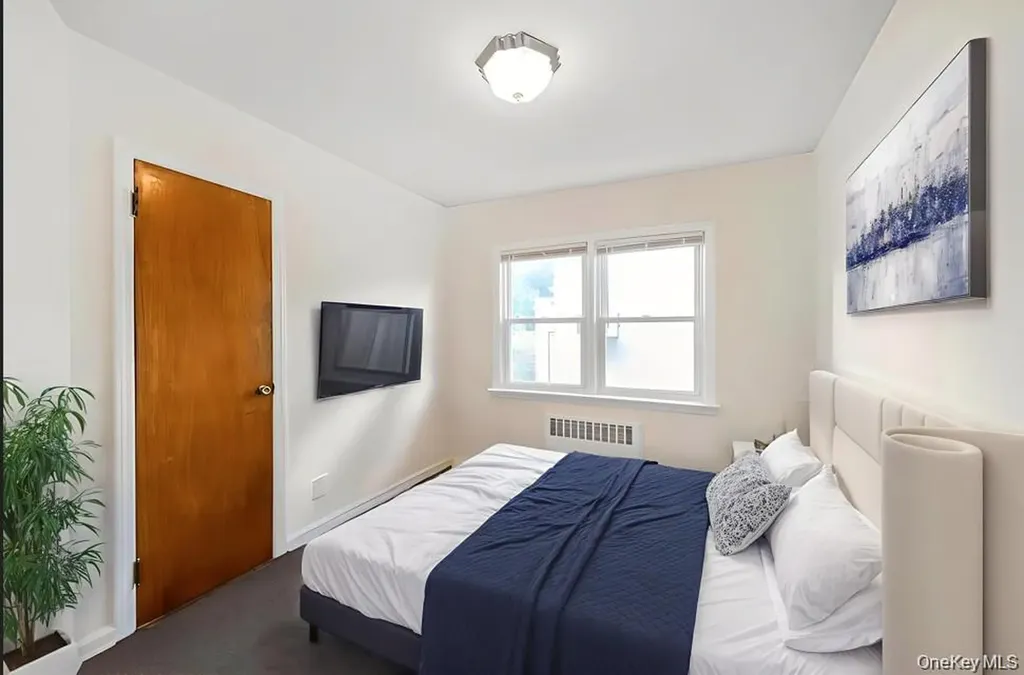80-15A 168th Street Flushing NY 11432