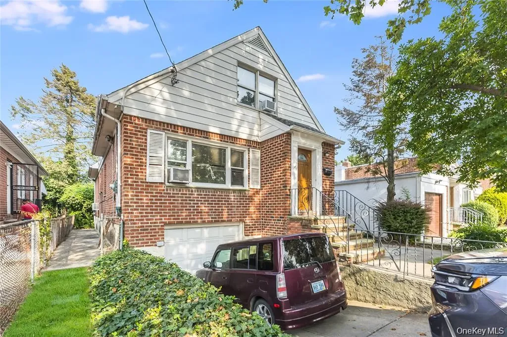 80-15A 168th Street Flushing NY 11432