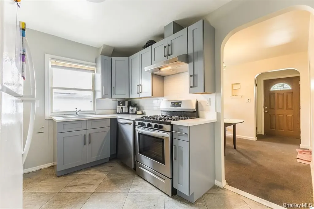 80-15A 168th Street Flushing NY 11432